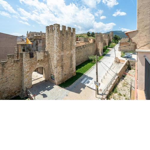 Hauzify I Apartaments Montblanc