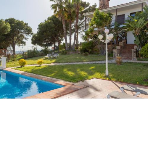 Hauzify I Casa Formentor