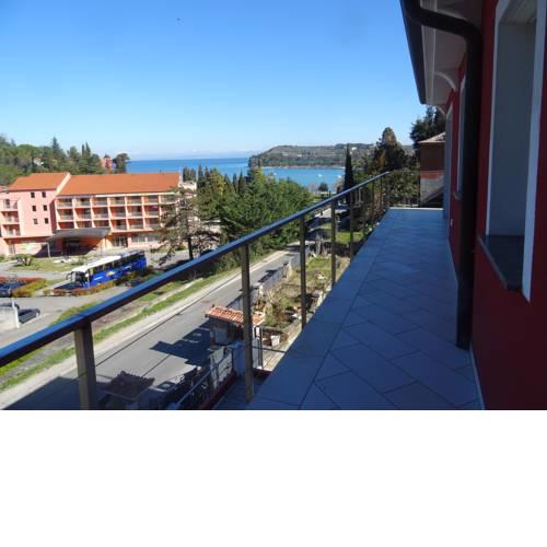 Heart of Strunjan Apartments AL