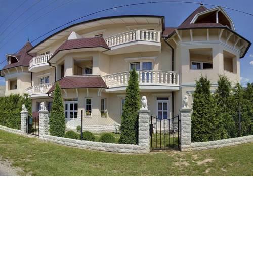 Hegyi Panzió