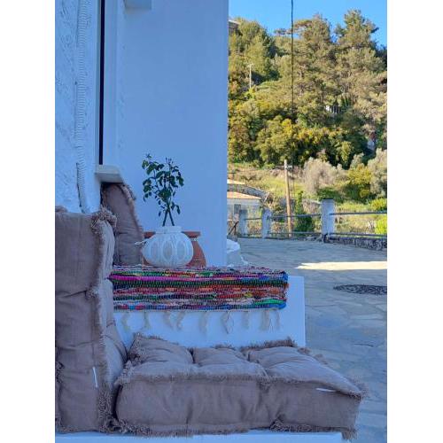 Helen's House