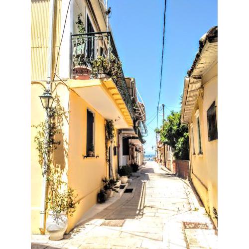 Hellenes house