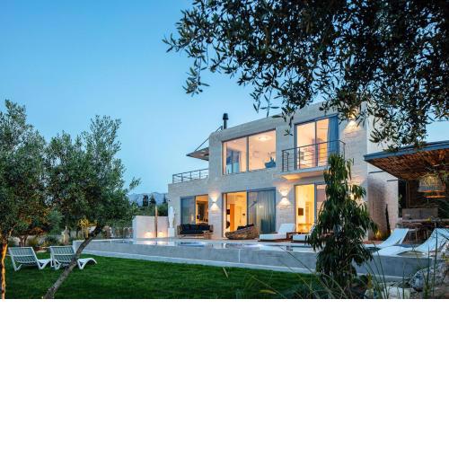 Heniochos Villas