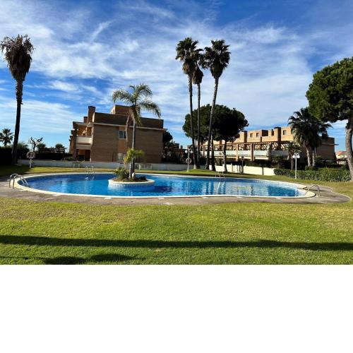 Hermosa casa con espectaculares vistas al mar y a tocar de una idílica calita