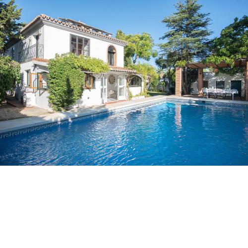 Hermosa Villa Rustica Andaluza Nueva Milla de Oro