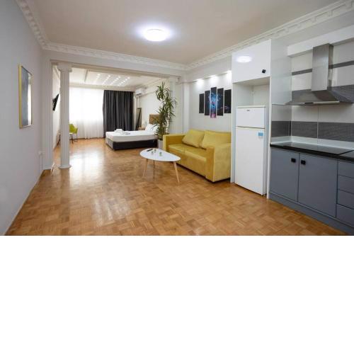 Hestia Apartment!