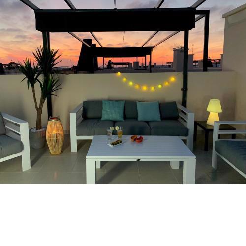 Higuericas Costa 412 - Rooftop terrace and pool view 300 m from beach