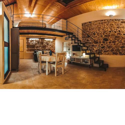 Hillary's Loft