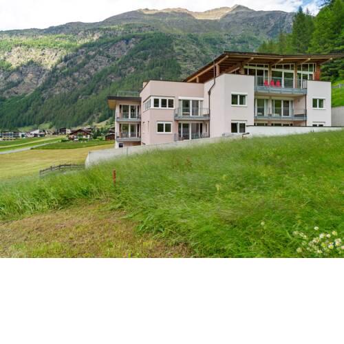 Hilltop Apartment in Zwieselstein with Balcony