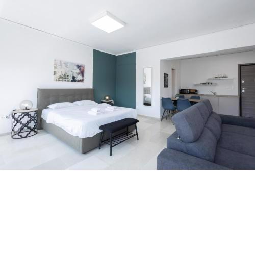 Hip And Fun Apt B