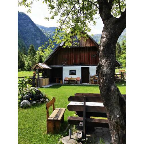 Hiska Rutar Valley Voje