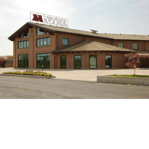 HM MotelHotel