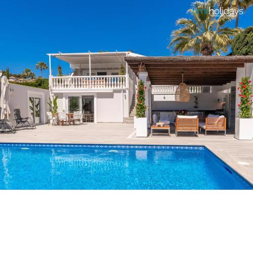 HMR Holidays - Villa Lorenza