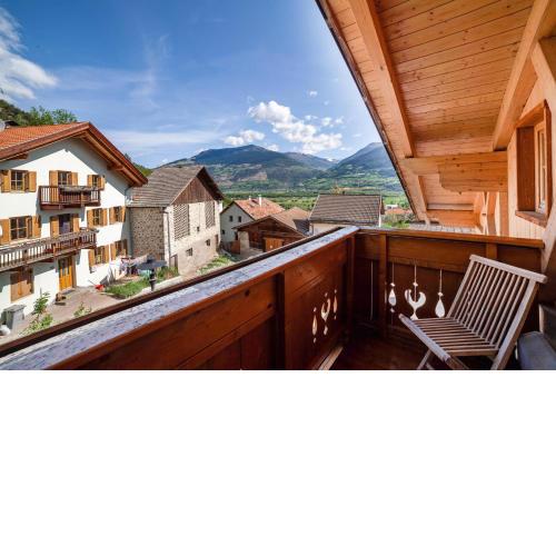 Hof am Schloss Apartement Lärche