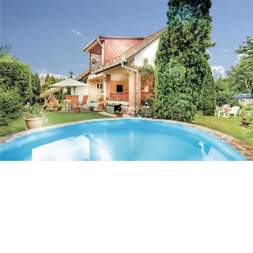 Holiday Apartment Balatonalmadi 04