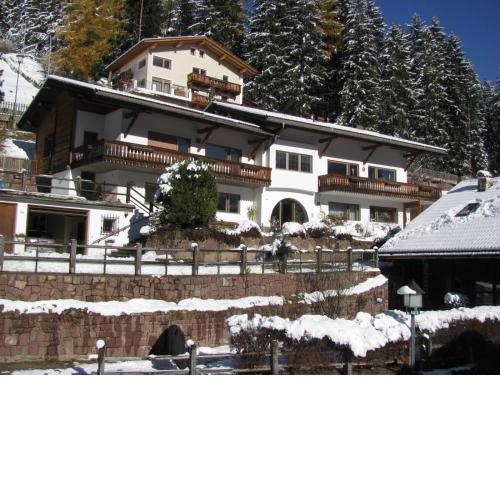 Holiday Apartments Costanzi