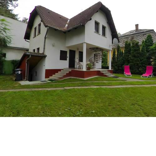 Holiday home- family