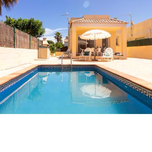 Holiday Home 1 Casas by Interhome