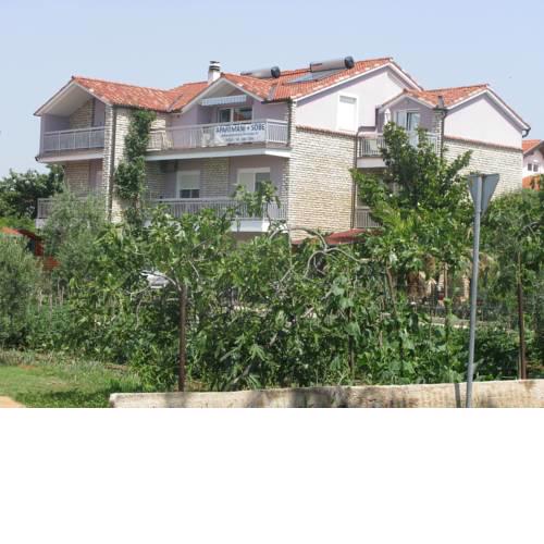 Holiday home 193536