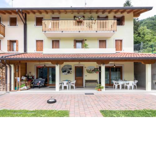Holiday Home Albergo Diffuso - Cjasa Madona by Interhome