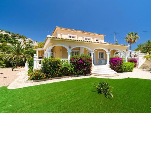 Holiday Home Alina by Interhome