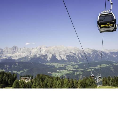 Holiday Home Alpenchalets Reiteralm.1