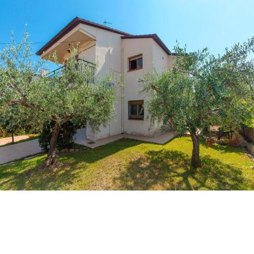 Holiday Home Angel Guimera by Interhome