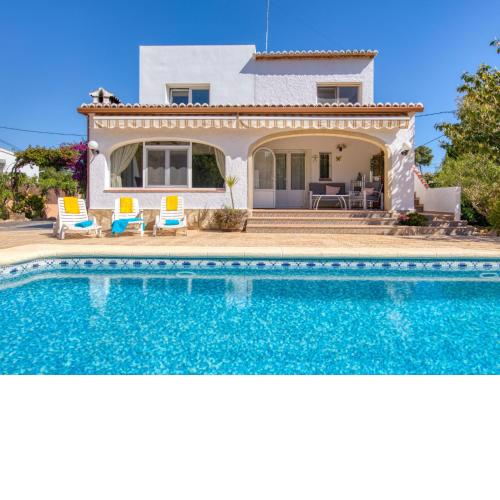 Holiday Home Anguilaga by Interhome