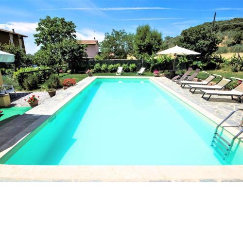Holiday Home at Castiglion Fiorentino with Swimming Pool
