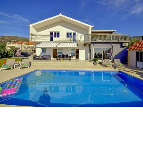 Holiday Home Aurora
