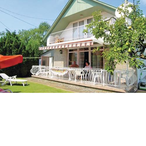 Holiday home Bajcsy Zs. utca-Balatonmáriafürdö