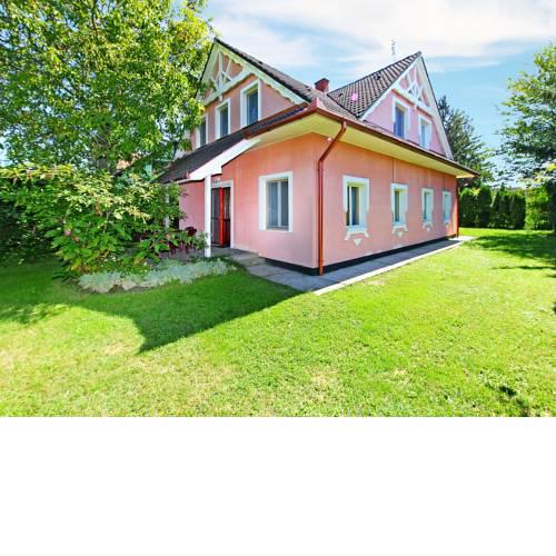 Holiday Home Balaton H453.1
