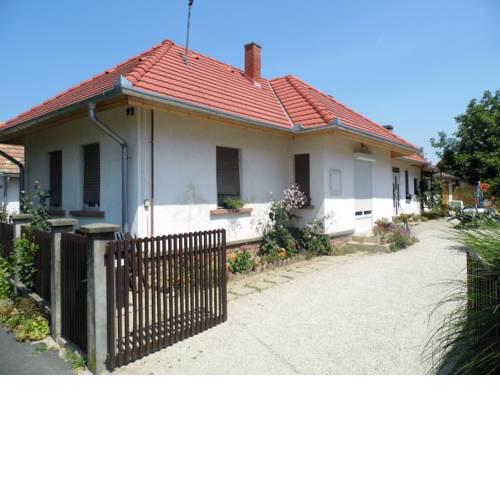 Holiday home Balatonbereny/Balaton 18105