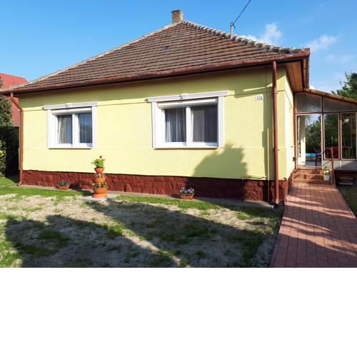 Holiday home Balatonboglar/Balaton 18207