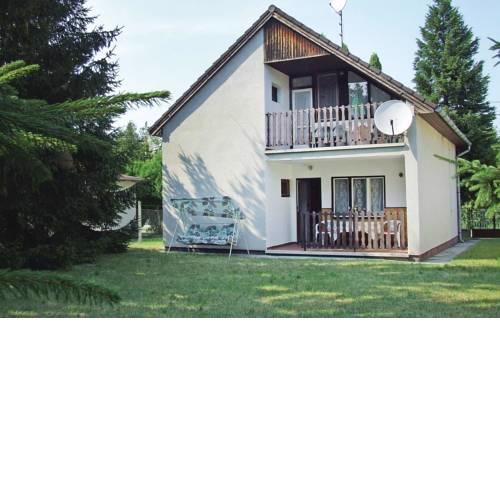 Holiday Home Balatonmáriafürdö 01