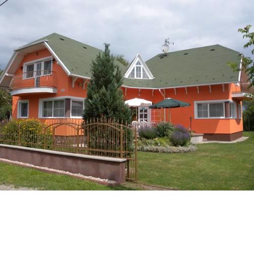 Holiday Home Balatonmariafurdo 13