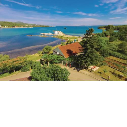Holiday home Barotul II