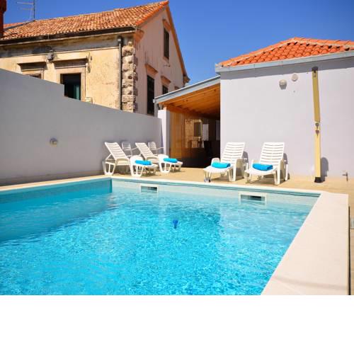 Holiday Home Belmondo