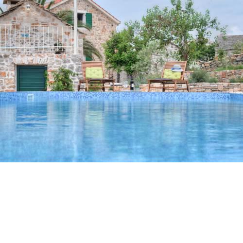 Holiday Home Bili Dvori