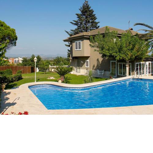 Holiday Home Ca Romeu by Interhome