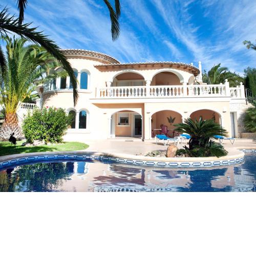 Holiday Home Calina by Interhome