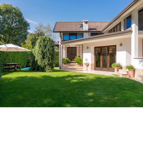 Holiday Home Candida - CCO900 by Interhome