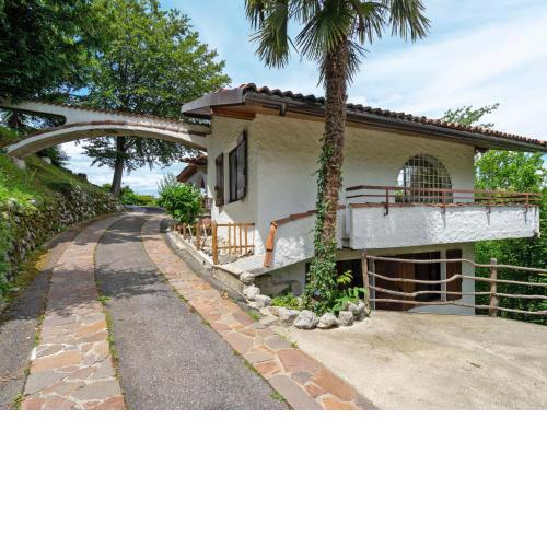 Holiday Home Casa nel Bosco by Interhome