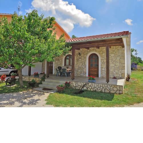 Holiday Home CEKIC (ROJ506)
