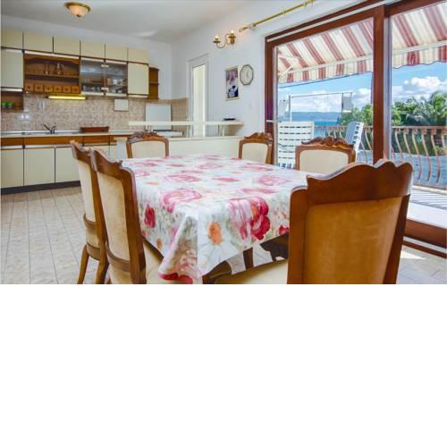 Holiday home Cesta Mutogras I