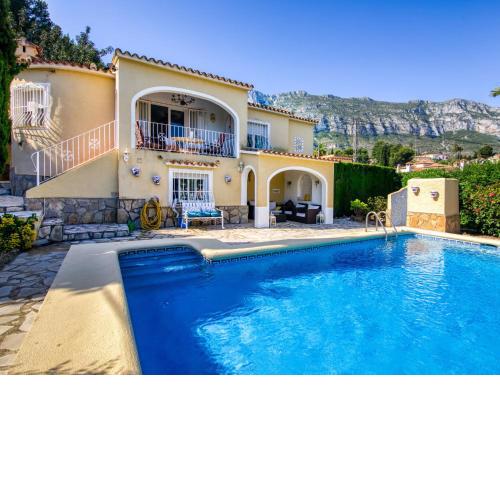 Holiday Home Cindy by Interhome