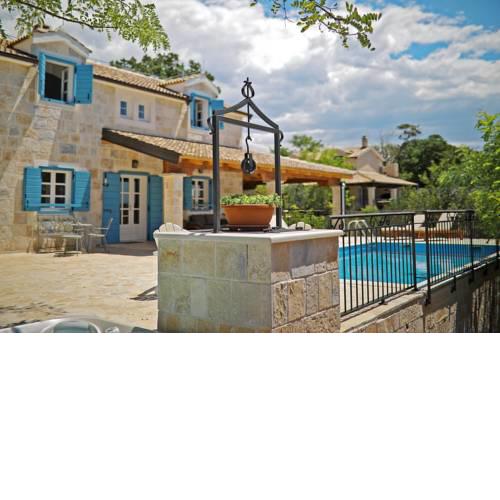 Holiday Home Dvori Dida Mile