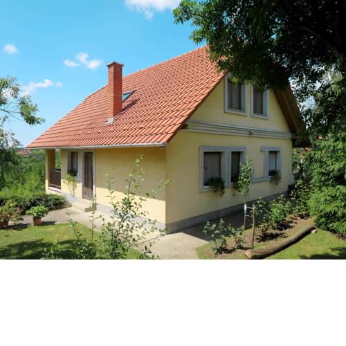 Holiday Home Eliza - VCE251