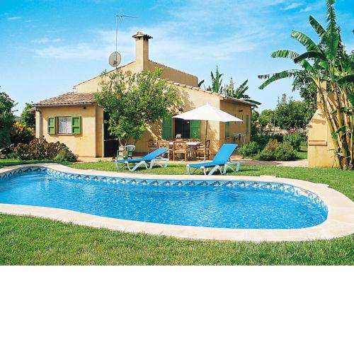 Holiday Home Es Coscolls - PIC300 by Interhome