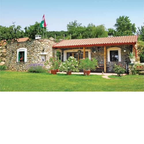 Holiday home Fenyves u.-Abrahamhegy
